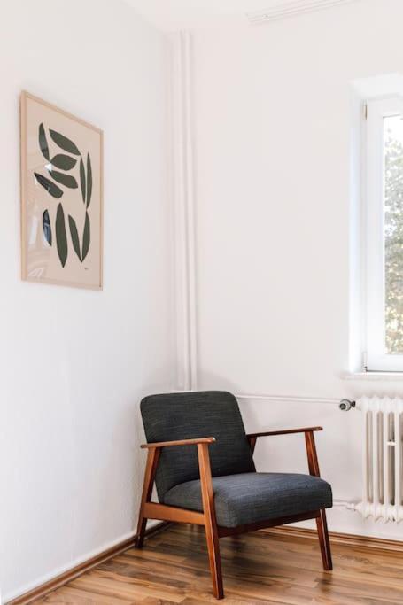 Komplett Neu: 2-Zi Zentral Im Altbau. 24H-Checkin Kiel Ngoại thất bức ảnh